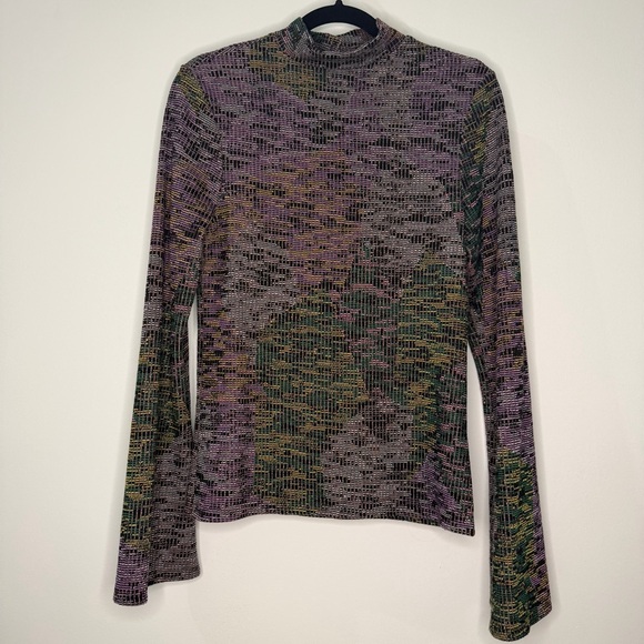 Buckle Gimmicks NWOT Printed Mock Neck Top, Size L - Picture 6 of 10